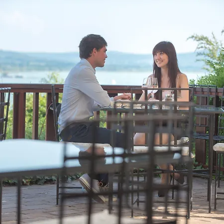 Ξενοδοχείο Echo