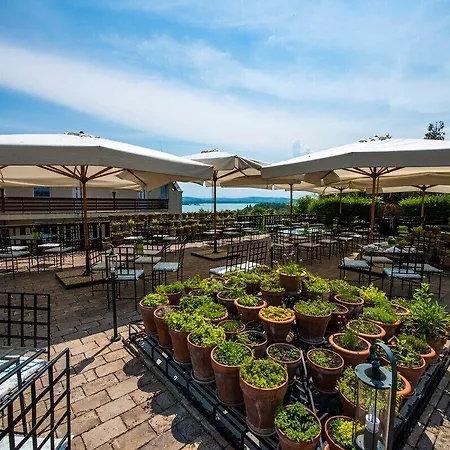 Ξενοδοχείο Echo