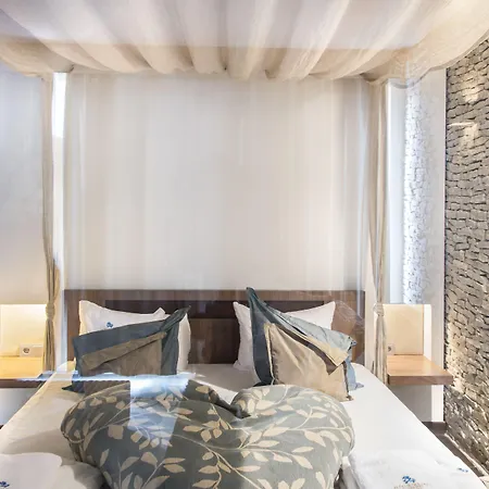 Ξενοδοχείο Echo