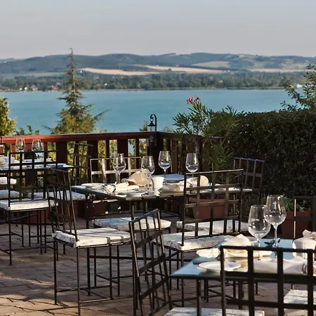 Echo Ξενοδοχείο